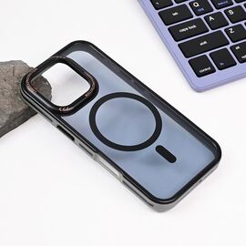 Futrola Magsafe Trendy - iPhone 16 Pro crna.