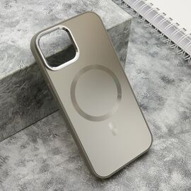 Futrola COLOR METAL MagSafe - iPhone 15 srebrna (MS).