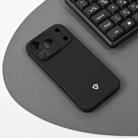 Silikonska futrola Teracell ultra tanka (skin) - iPhone 17 Pro mat crna.