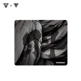 Podloga - mis Fantech MST491 Holographic Strikepad crna.