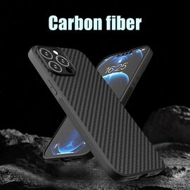 Futrola Carbon fiber - iPhone 17 Pro Max/18 Pro Max 6.9 crna.