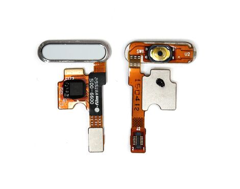 Flet - Xiaomi Mi 5 sa sa senzorom otiska prsta belim.