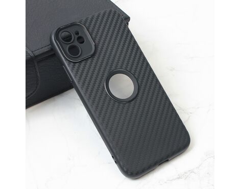 Futrola Carbon Stripe - iPhone 11 6.1 crna.