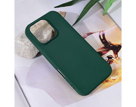 Futrola Teracell Soft Velvet - iPhone 16 Pro tamno zelena.