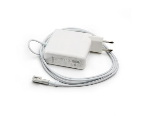 Punjac - laptop Apple 60W Magsafe.