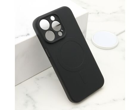 Futrola VELVET TOUCH MagSafe - iPhone 15 Pro (6.1) crna (MS).