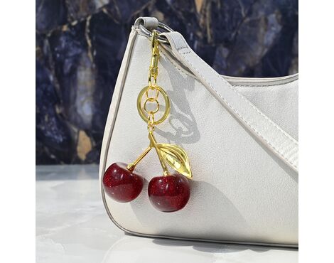 Privezak Cherry crvena.