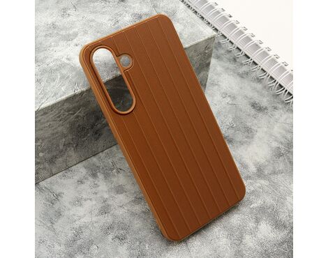 Futrola URBAN STRIPE - Samsung S731B Galaxy S25 FE braon (MS).