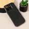 Futrola Sparkle Dust - iPhone 16 Pro crna.