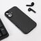 Futrola Carbon fiber - iPhone 17 crna.